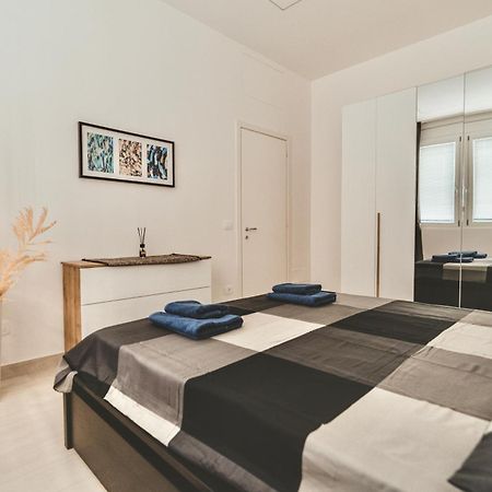 Exclusive Luxury Home With Private Parking 라벤나 외부 사진
